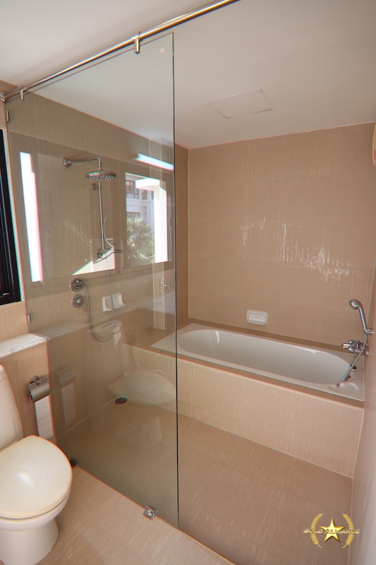 **Amazing Price!** 2 Bedroom Unit at SantiPura Beach Front Condominium - Khao Tao - photo 3