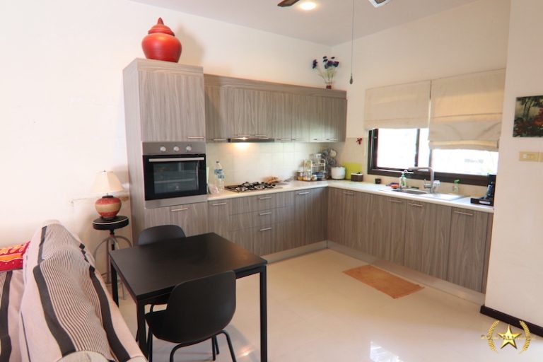 **Price reduced!**  3 Bedroom Pool Villa in Heights 1 Near Hua Hin Centre - Hua Hin - photo 12