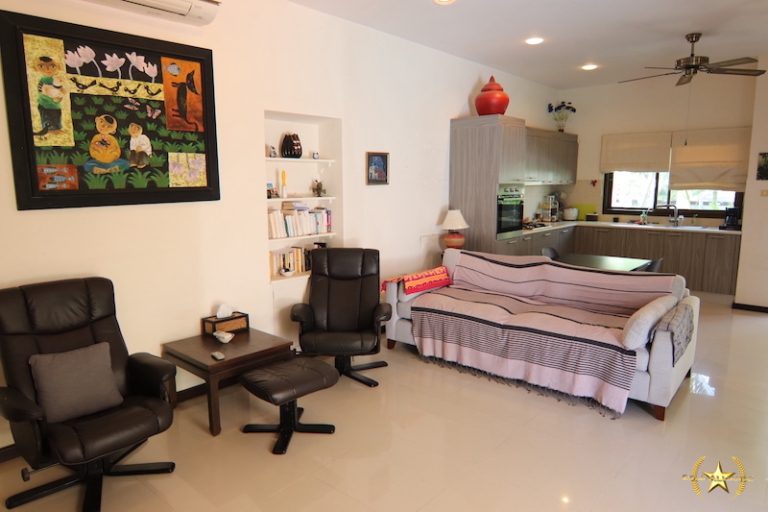 **Price reduced!**  3 Bedroom Pool Villa in Heights 1 Near Hua Hin Centre - Hua Hin - photo 8