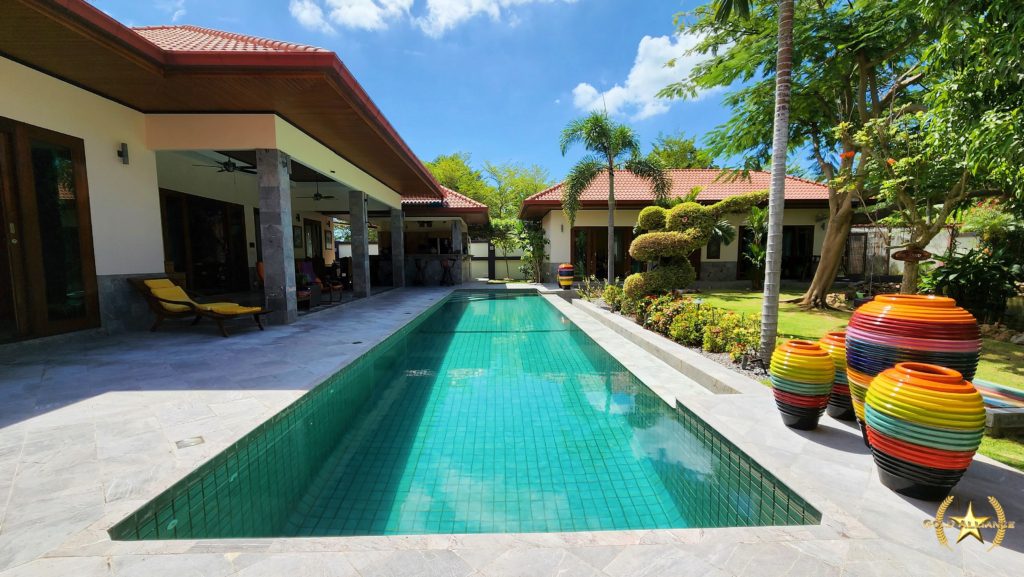 Unique Open-Plan Pool Villa Minutes from Pran Buri’s Best Beach - Hua Hin - photo 16