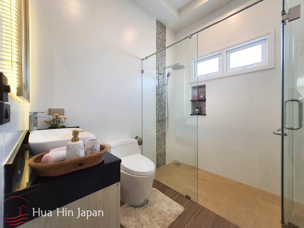 3 Bedroom Villa inside A New Luxury Pool Villa Development off Soi 112 only 10 min to Bluport - Hua Hin - photo 9