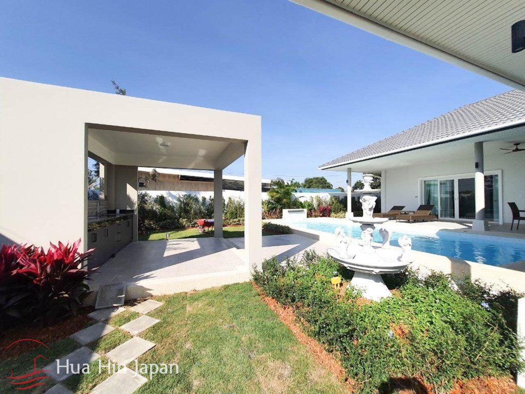 Spacious 3 bedroom pool villa inside a new luxury pool villa development off Soi 112 - Hua Hin, Thailand