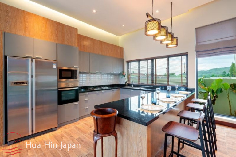 Top Quality 3 bedroom Pool Villa Very Close to Black Mountain Golf for Sale in Hua Hin - Hua Hin - photo 3