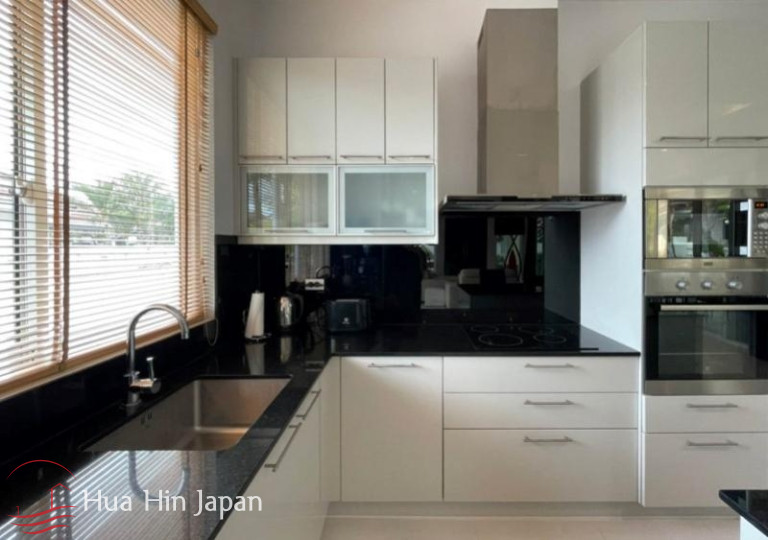 Beautiful 3 Bedroom Pool Villa on Popular Red Mountain Project off Soi 88 (Completed &amp; Resell) - Hua Hin - photo 6