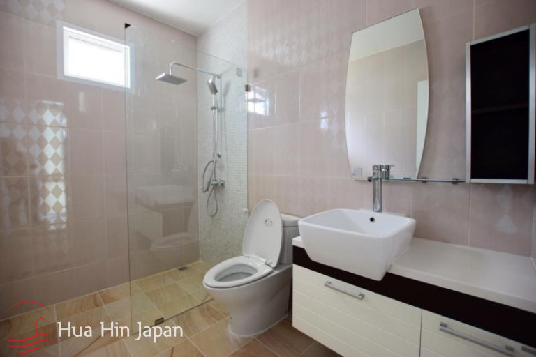 3 Bedroom Colonial Style Pool Villa only 800 m to the Beach - Hua Hin - photo 3