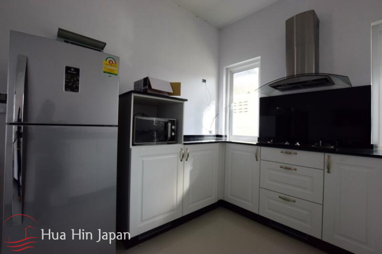 3 Bedroom Colonial Style Pool Villa only 800 m to the Beach - Hua Hin - photo 2