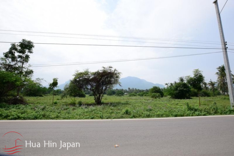 Beachfront Land on Popular Dolphin Bay Beach - Hua Hin - photo 6
