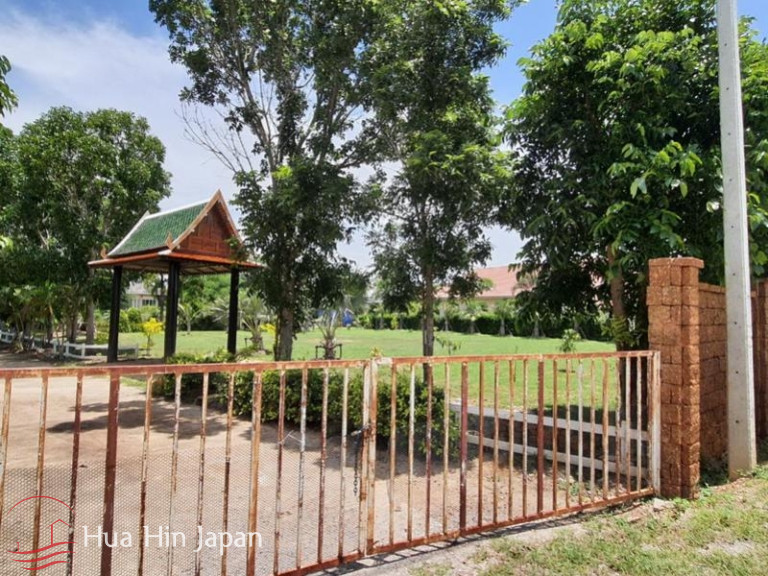 1360 sqm. Land Lakeside View Close to Town - Hua Hin - photo 5