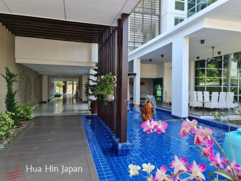 **Huge Price Reduction!** 1 Bedroom Unit on Top Floor of Tira Tiraa in the Heart of Hua Hin Town - Hua Hin - photo 8