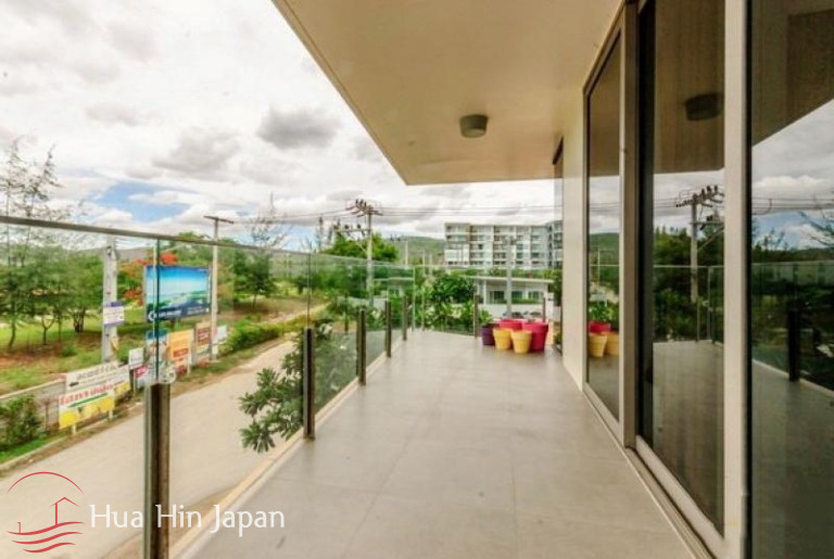 2 Bedroom Sea and Golf Course View Unit – Amazing Value for Quick Sale (Furnished) - Hua Hin - photo 3