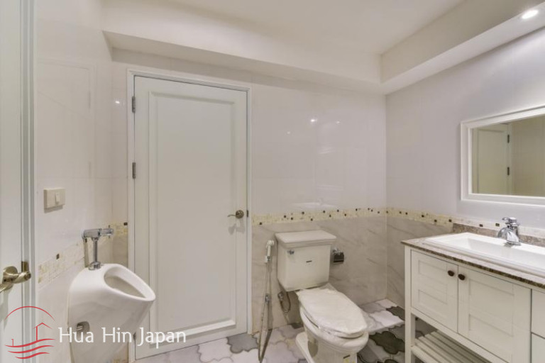 4 Bedroom Unit at Luxurious Beachfront Condominium close to BluPort Shopping Mall - Hua Hin - photo 12