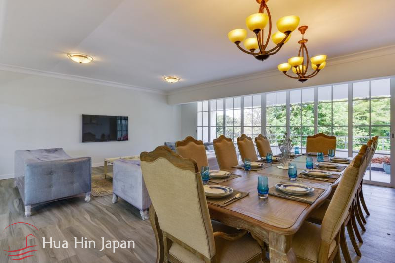 4 Bedroom Unit at Luxurious Beachfront Condominium close to BluPort Shopping Mall - Hua Hin, Thailand