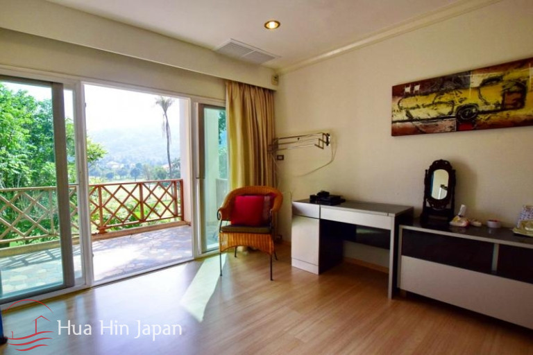 Spacious 2.5 Bedroom Condo on Palm Hills Golf Course - Hua Hin - photo 9