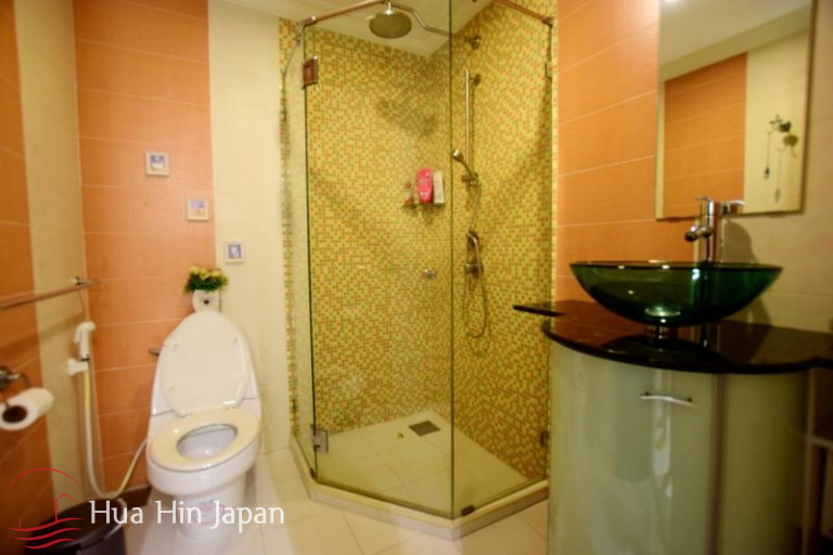 Spacious 2.5 Bedroom Condo on Palm Hills Golf Course - Hua Hin - photo 8