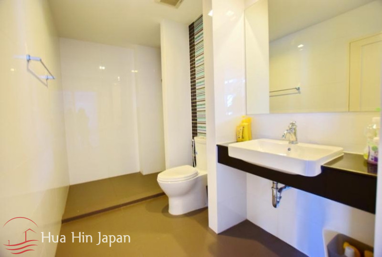 Duplex 3 Bedroom Unit inside Exclusive Beachfront Condominium Near Palm Hills Golf - Hua Hin - photo 10