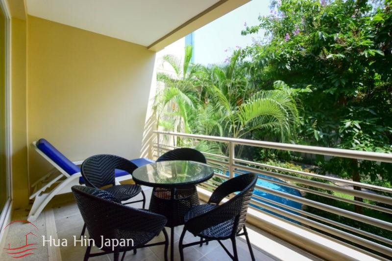 Nice Pool View 2 Bedroom Unit inside San Ploen Beachfront Condominium in Downtown Hua Hin - Hua Hin, Thailand