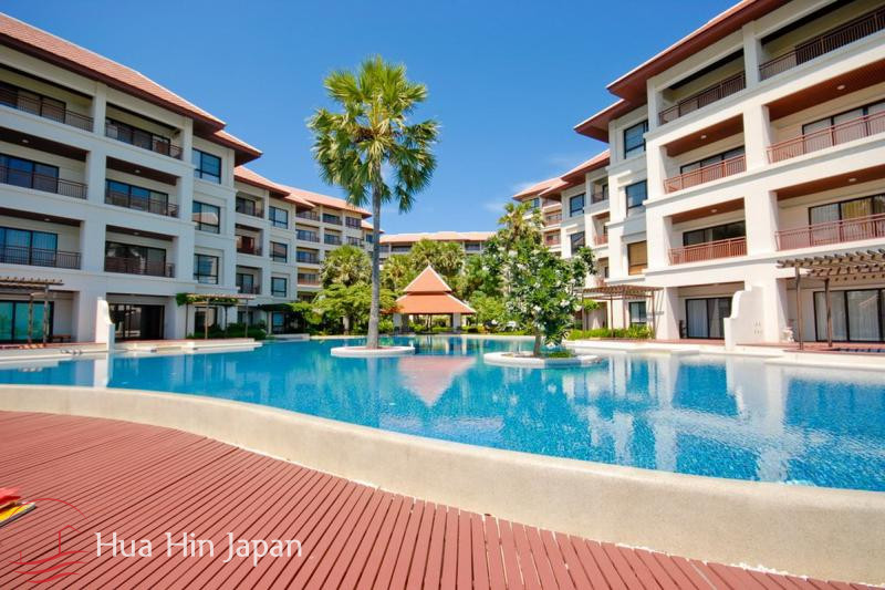 Luxury 5 Bed Penthouse Beach Side Condo - Hua Hin, Thailand