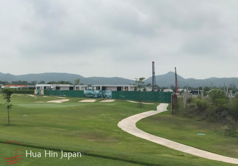Full Serviced 2 BDRM Unit at Black Mountain Golf (New, Completed, Golf Privileges) - Hua Hin - photo 3