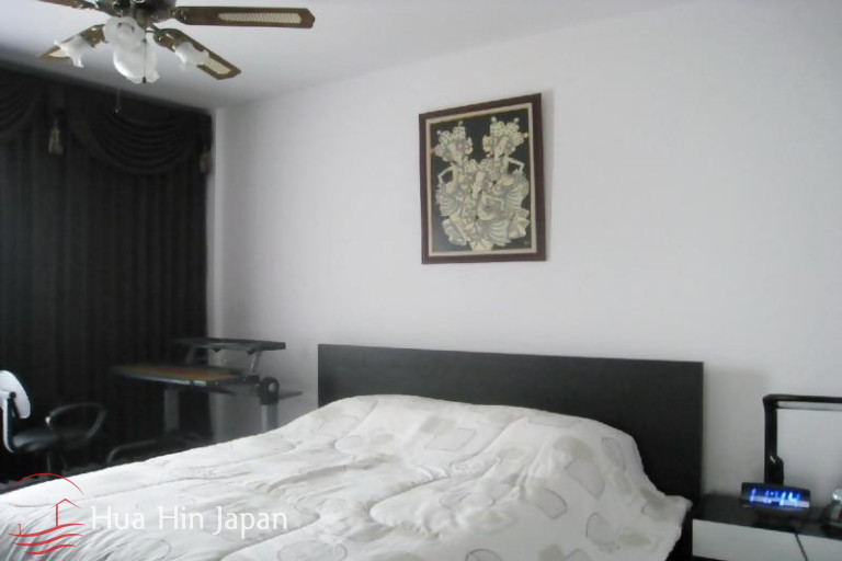 2 Bedroom Unit at Beachfront Condo opposite Bangkok Hospital - Hua Hin - photo 9
