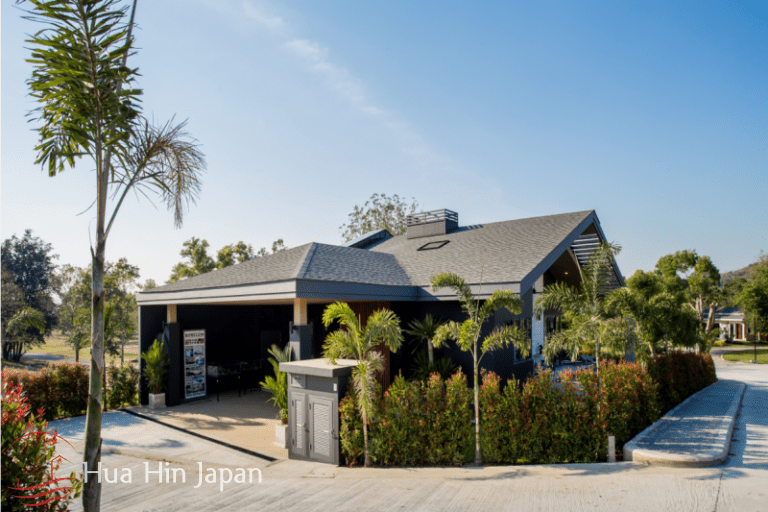 Uniquely Designed Luxurious Lake Front Villa Project near Pineapple Valley Golf - Hua Hin - photo 13