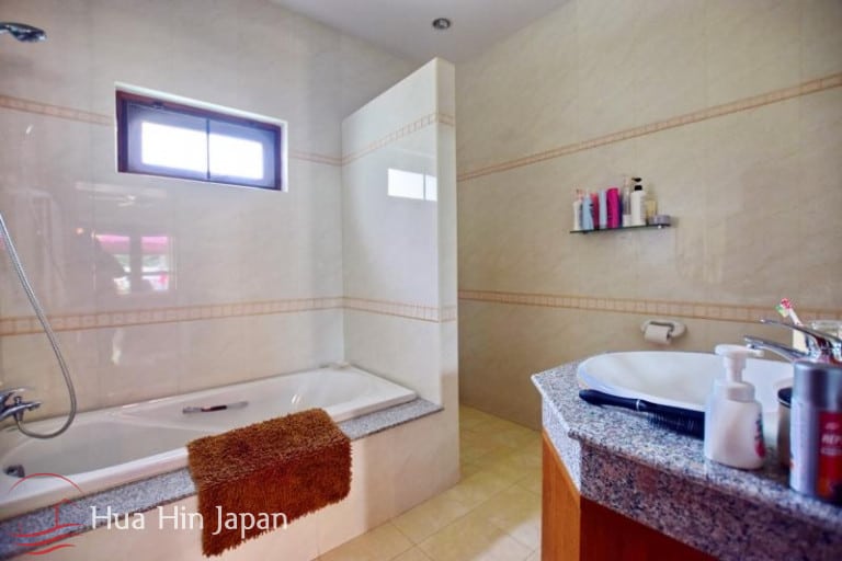 A Large 3 Bedroom Pool Villa with Beautiful Tropical Garden near Khao Tao Beach - Khao Tao - photo 8