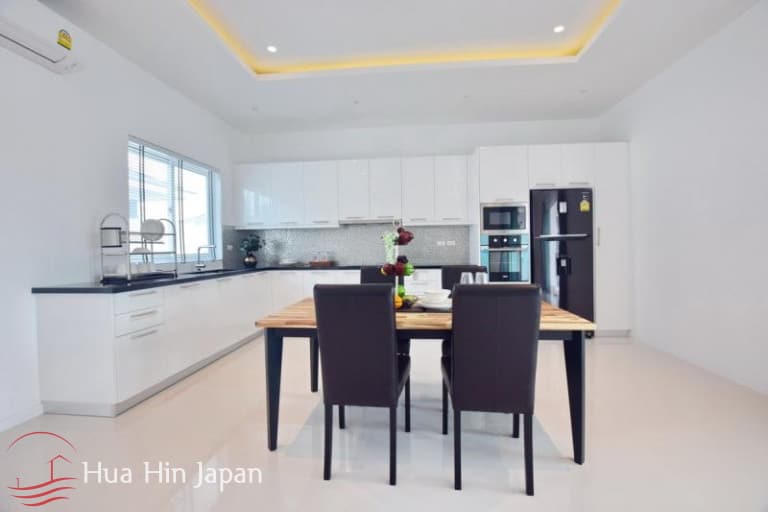 A Large Quality 3 Bedroom Pool Villa by Reputable Developer off Soi 112 for Sale (Off plan & under construction) - Hua Hin - photo 3
