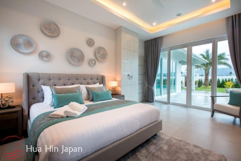Spacious 3 Bedroom Pool Villa for Sale in Hua Hin, in Sustainable Residential Project near Black Mountain (Off plan) - Hua Hin - photo 4