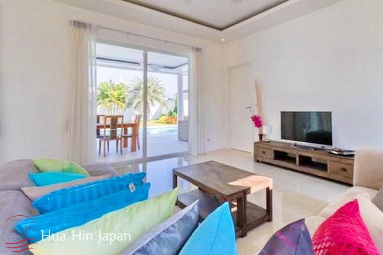 Luxurious 3 BDRM Pool Villa on Large Plot only 5 Min from BluPort (completed, fully furnished) - Hua Hin - photo 7