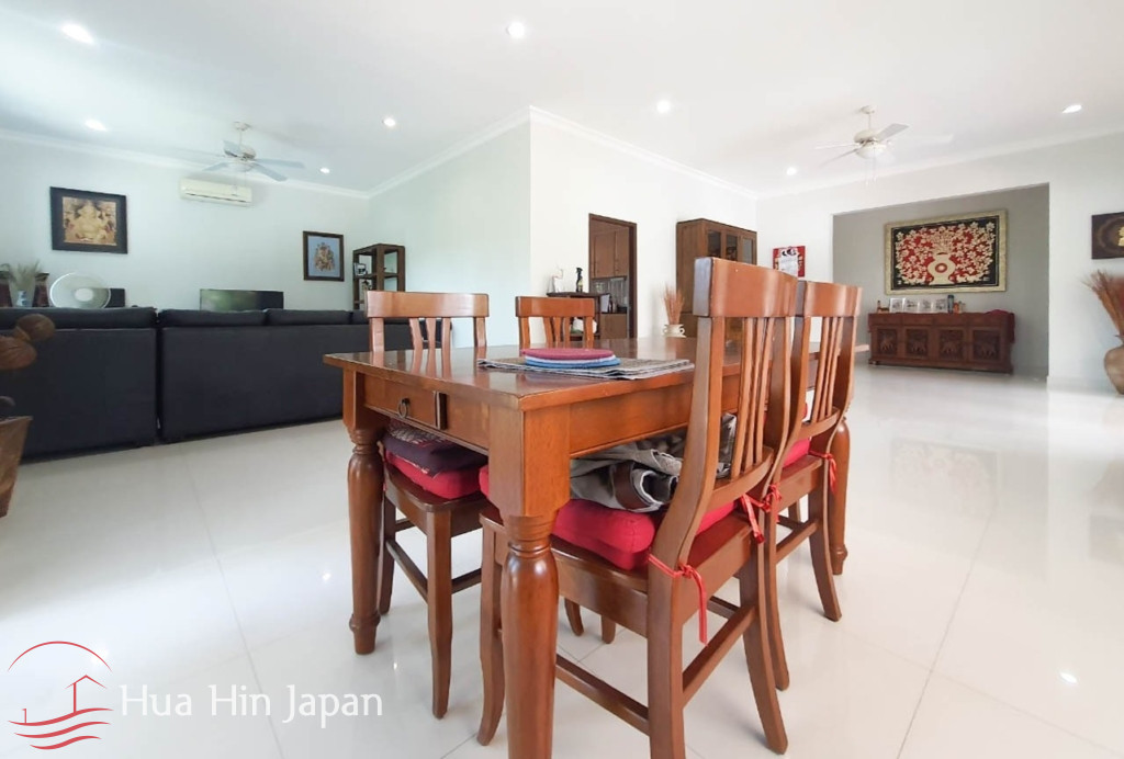 Very Solid 3 Bedroom Pool Villa on Large Plot near Downtown Hua Hin - Hin Lek Fai - photo 12