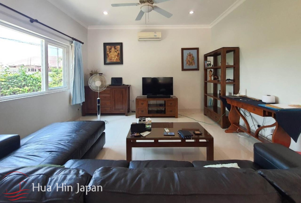 Very Solid 3 Bedroom Pool Villa on Large Plot near Downtown Hua Hin - Hin Lek Fai - photo 11