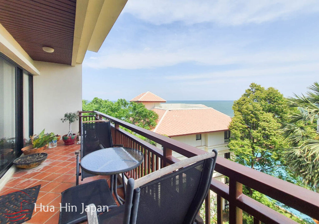 A Large 3 Bedroom Unit with Panoramic Sea View at Santipura Beachfront Condominium for Sale in Hua Hin (Furnished) - Khao Tao - photo 16