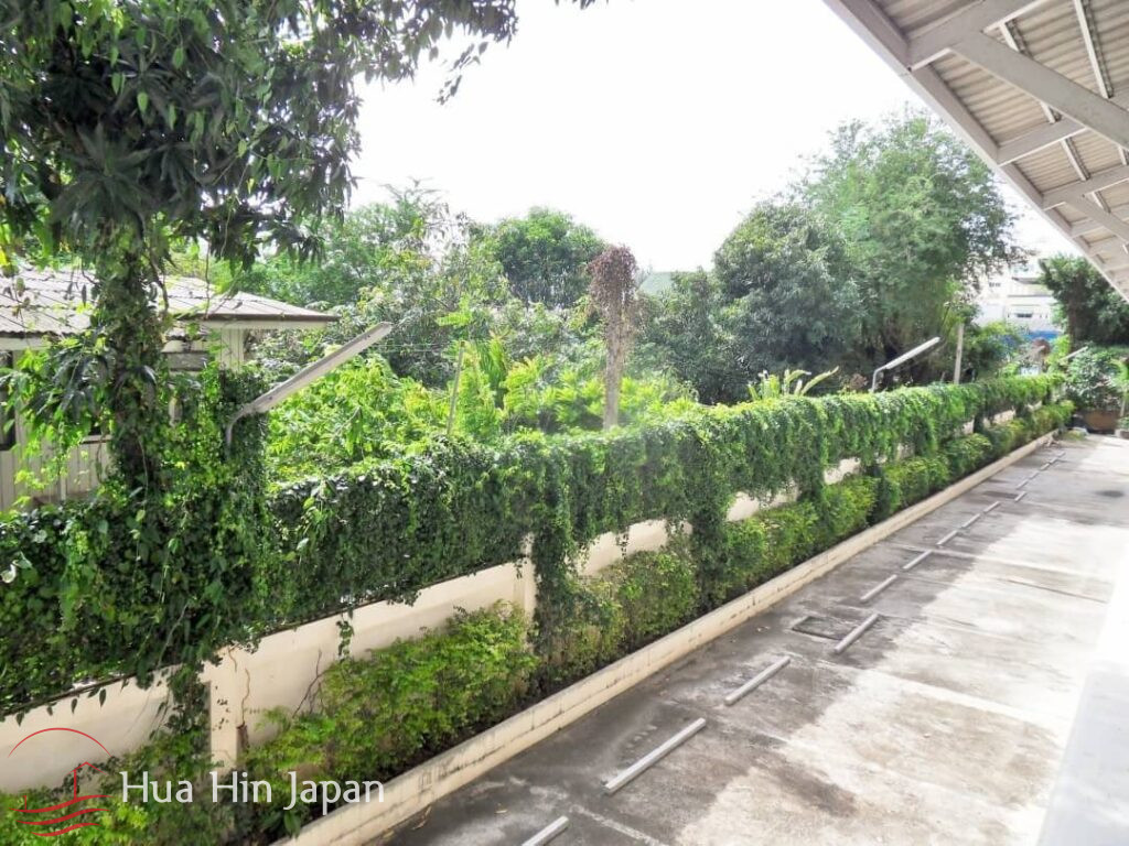 Good size studio unit at Baan Klang condominium - Hua Hin - photo 13