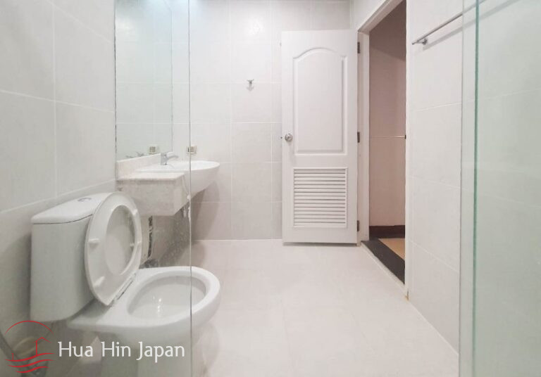 Luxurious4 Bedroom unit at downtown beachfront condo with private Jacuzzi - Hin Lek Fai - photo 10