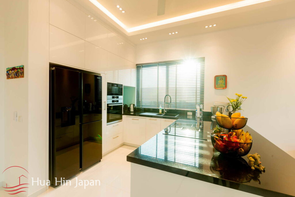 Premium 3-Bedroom Pool Villa Near Black Mountain Golf Resort (Off-Plan) - Hin Lek Fai - photo 11