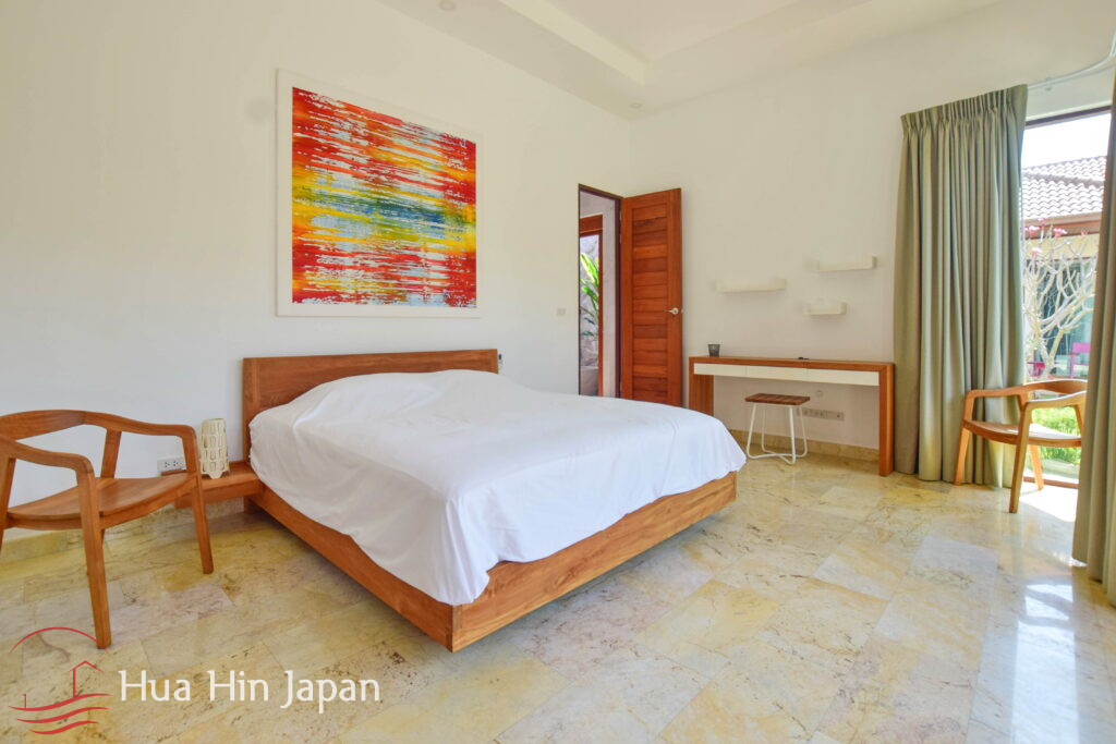 Very Solid Modern Bali Style Mansion Near Khao Kalok Beach (fully furnished, newly completed) - Hua Hin - photo 15