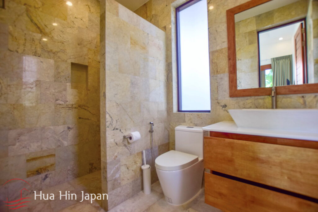 Very Solid Modern Bali Style Mansion Near Khao Kalok Beach (fully furnished, newly completed) - Hua Hin - photo 12