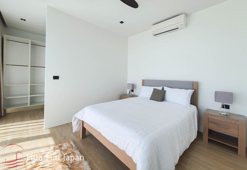 Contemporary Design Villa inside Resort/Residential Property Almost Next to Banyan Golf (Completed, furnished) - Hua Hin - photo 11