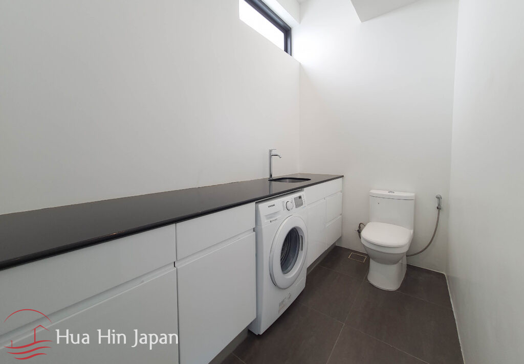 Contemporary Design Villa inside Resort/Residential Property Almost Next to Banyan Golf (Completed, furnished) - Hua Hin - photo 7