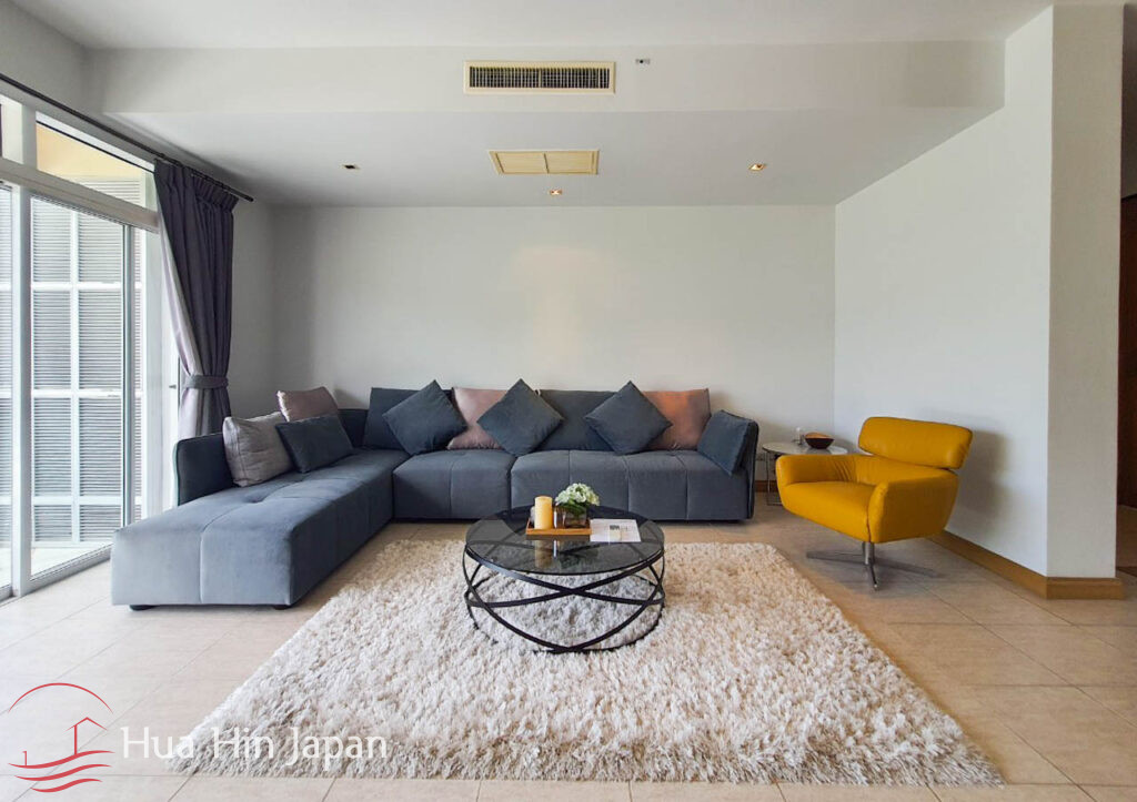 Fully Renovated Contemporary 2 bedroom unit inside Sheraton Blue Lagoon Condo (Furnished) - Hua Hin - photo 3