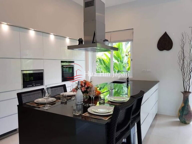 Quality 4 Bedroom Pool Villa, 800 m from Dolphin Bay Beach for Sale (Off Plan) - Pranburi - photo 6