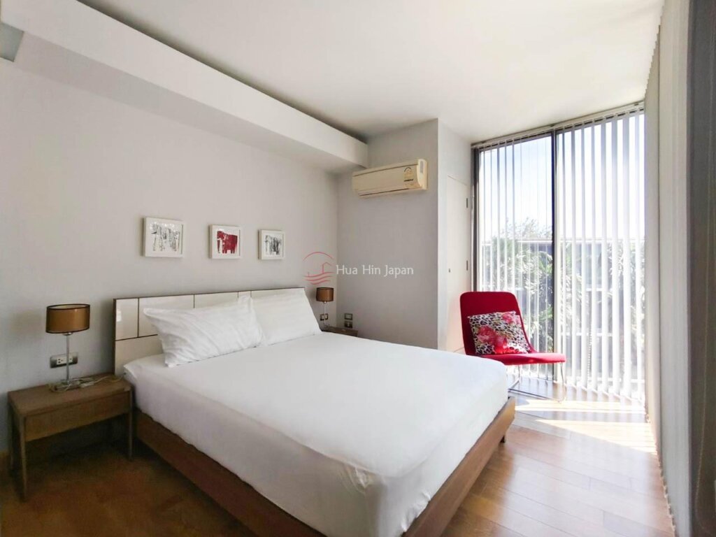 Rare Dual-View Corner Suite: 3BR Beachfront Living with Sea &amp; Golf Course Panoramas for Sale in Hua Hin - Khao Takiab - photo 3