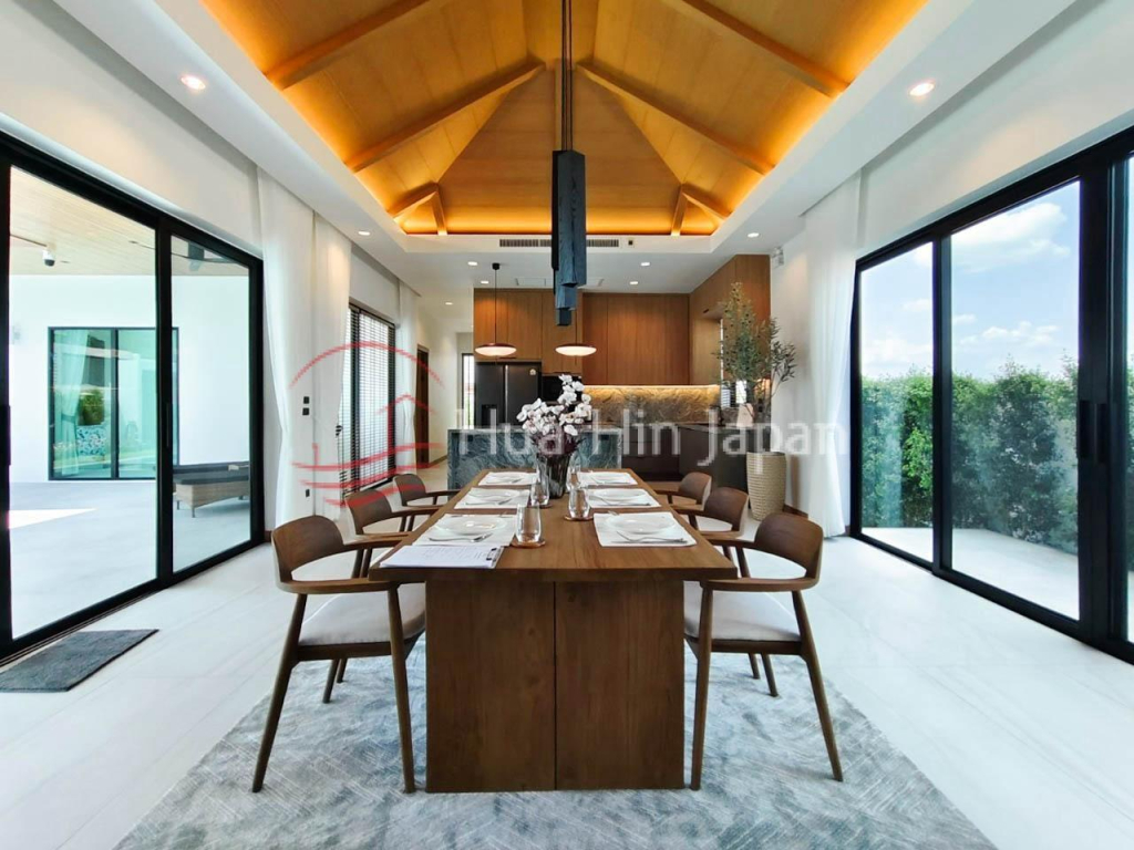 Price Reduced!  Newly Completed Executive Villa near Pineapple Valley Golf in Hua Hin by Award Winning Developer for Sale - Khao Takiab - photo 15