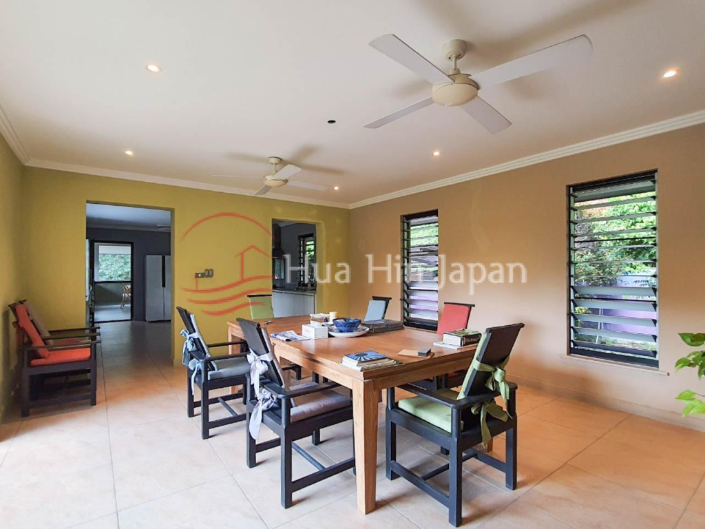 Very Private, Energy Saving 7 Bedroom Villa on 2 Rai Land inside Springfield Golf Course - Hua Hin - photo 14