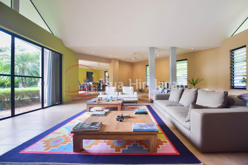 Very Private, Energy Saving 7 Bedroom Villa on 2 Rai Land inside Springfield Golf Course - Hua Hin - photo 13