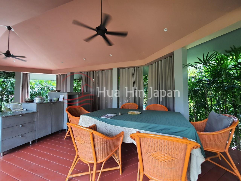 Very Private, Energy Saving 7 Bedroom Villa on 2 Rai Land inside Springfield Golf Course - Hua Hin - photo 11