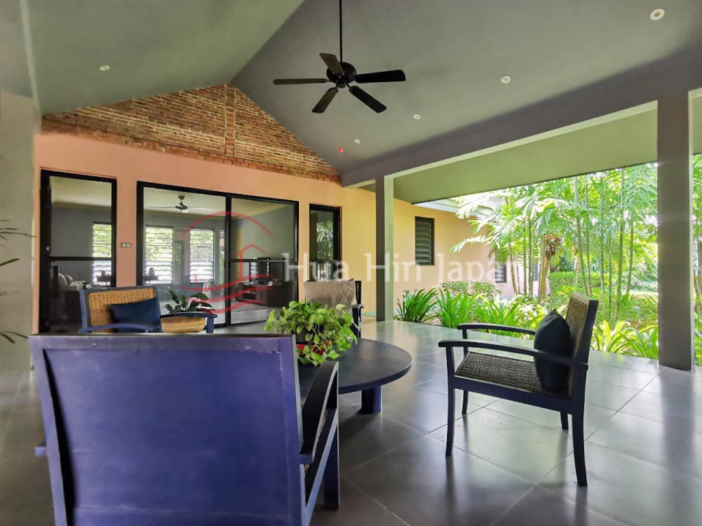 Very Private, Energy Saving 7 Bedroom Villa on 2 Rai Land inside Springfield Golf Course - Hua Hin - photo 4