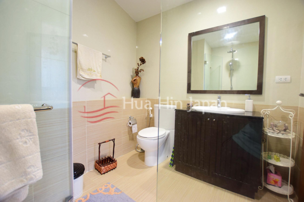 Beautiful 2 Bedroom Unit Direct Access to the Pool, near Khao Takiab Beach - Khao Takiab - photo 11