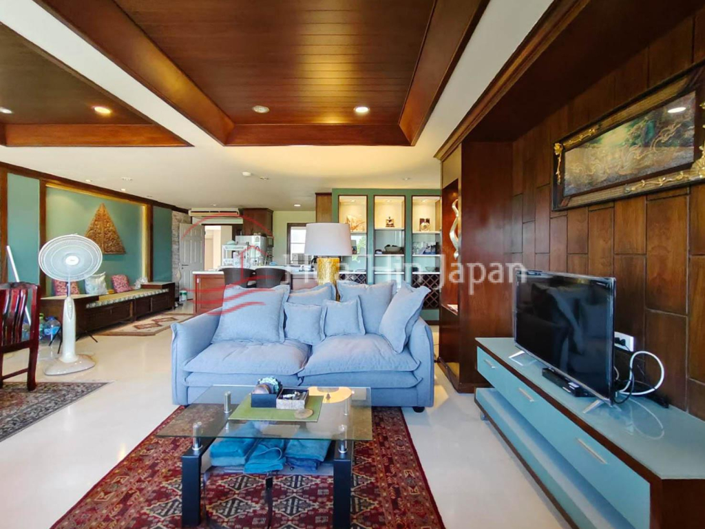 A Large 3 Bedroom Unit with Panoramic Sea View at Santipura Beachfront Condominium for Sale in Hua Hin (Furnished) - Khao Tao - photo 6