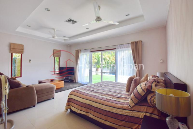 Great Location!  Spacious 3 Bed Pool Villa in Avenue 88 Project for Sale, Close to Hua Hin Town Centre - Hua Hin - photo 7