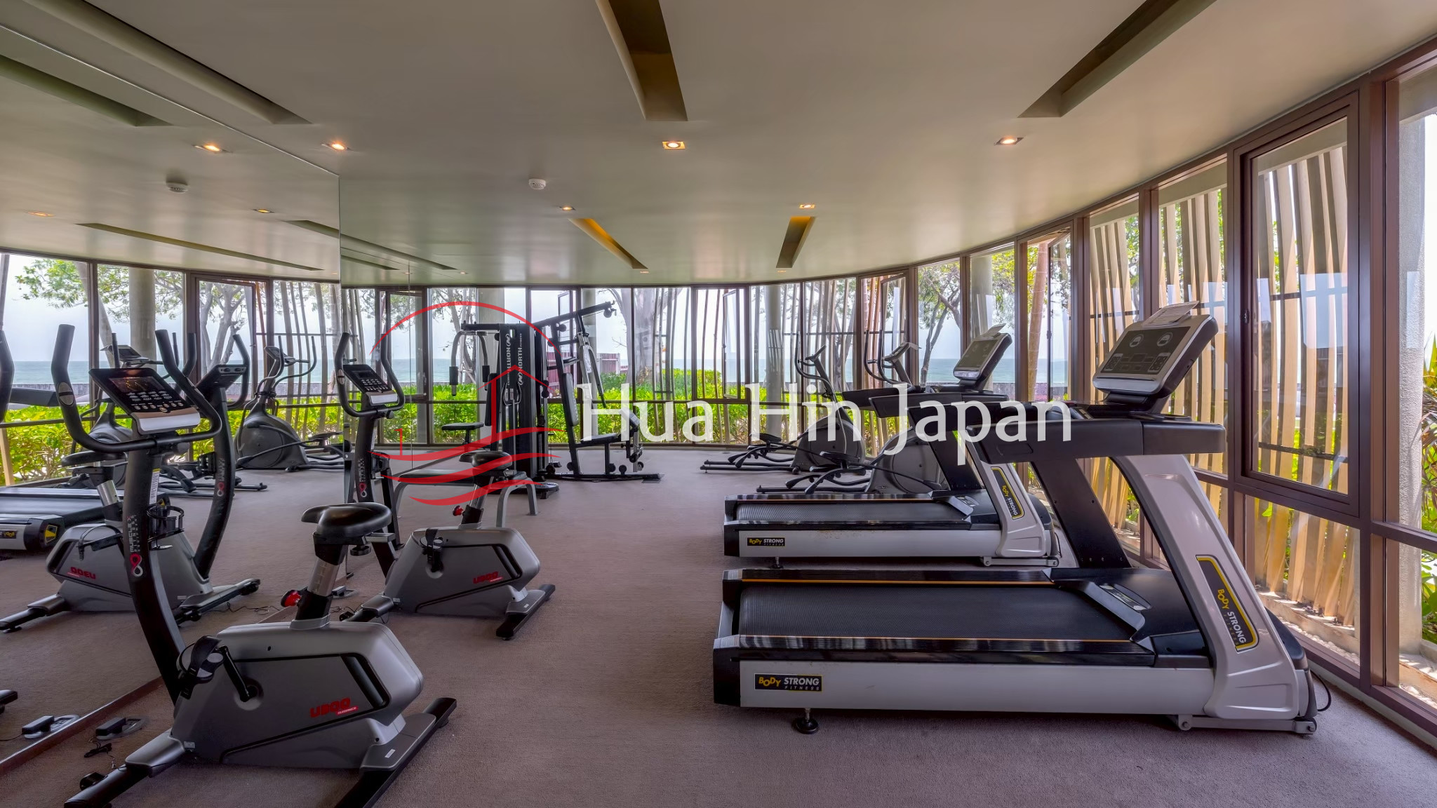 2 Bedroom Pool View Condo gym area
